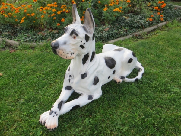 Deko Hundefigur Lebensgross - Deutsche Dogge, lebensecht, liegend , 94 cm  lang