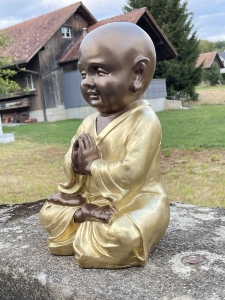 Gesamtansicht der Buddhafigur Moench 52 cm