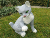 Deko Katze im Garten, die Ihre Pfote 4