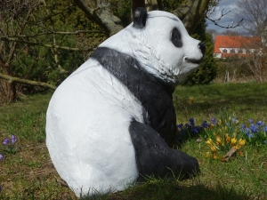 Bärenfigur sitzender Pandabär für Gartendeko, 70 cm hoch 2