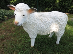 Krippenfigur Dekofigur Schaf stehend, 61 cm hoch