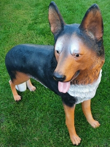 Deutscher Schäferhund als Dekofigur für Garten oder Wohnung