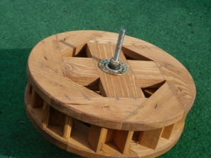 Wasserrad zur mittelgrossen Wassermühle, Ø 35 cm 4