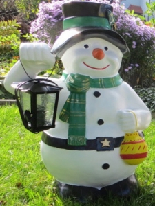 Schöne Weihnachtsbeleuchtung Schneemann für aussen