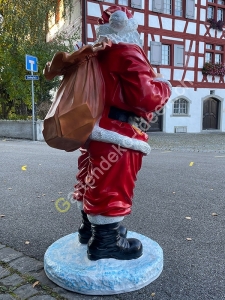 Grosser Weihnachtsmann XXL mit Weihnachtsgeschenken